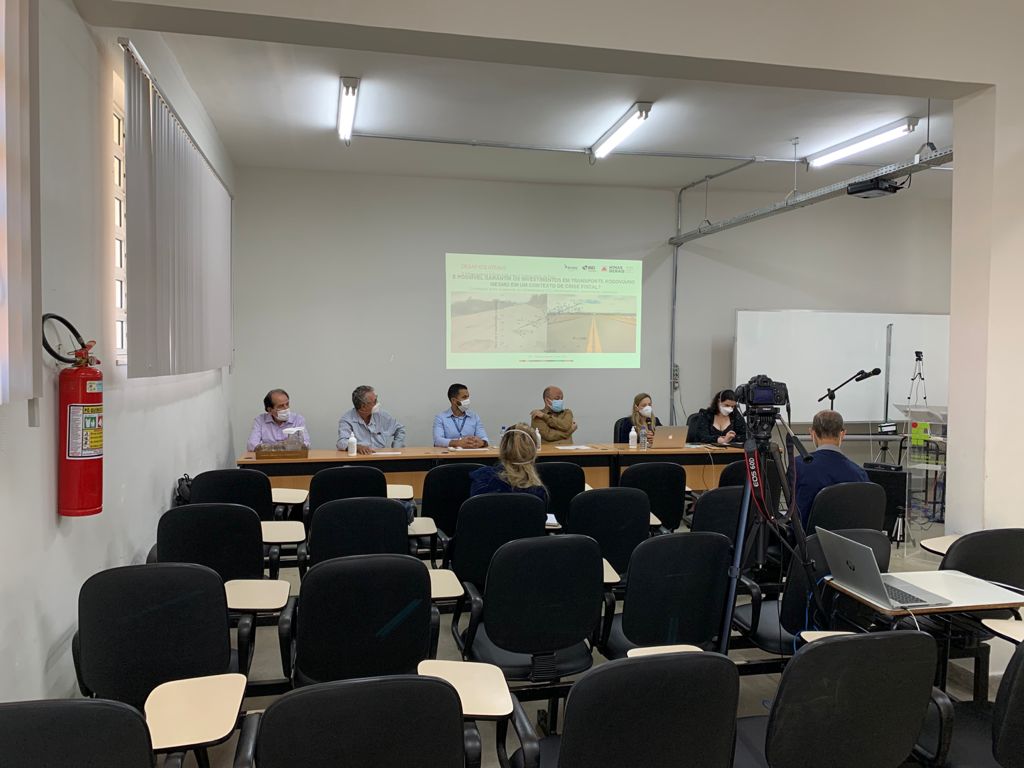 Seinfra realiza audiência pública sobre Programa de Concessões Rodoviárias em Ponte Nova